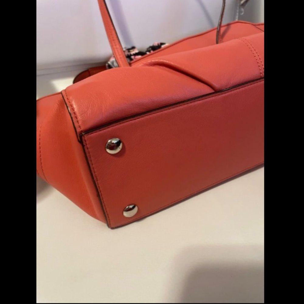 Coach Handbag - Picture 4 of 10
